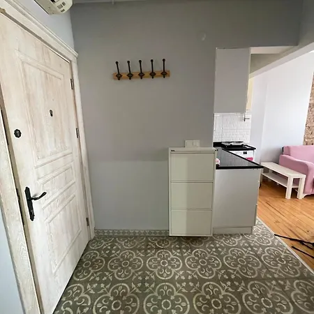 Ozcans Sururi Pera Flats 3 Апартаменты Стамбул