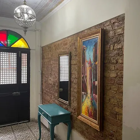 Ozcans Sururi Pera Flats 3