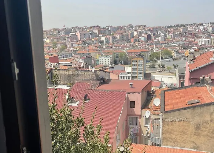 Ozcans Sururi Pera Flats 3 *