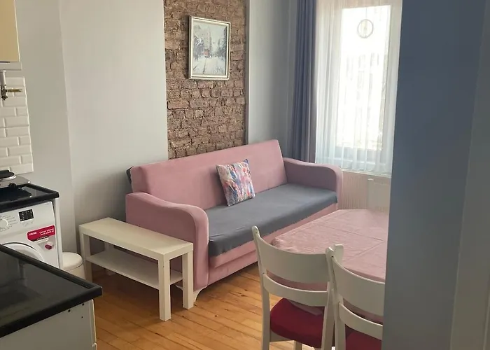 Ozcans Sururi Pera Flats 3 *